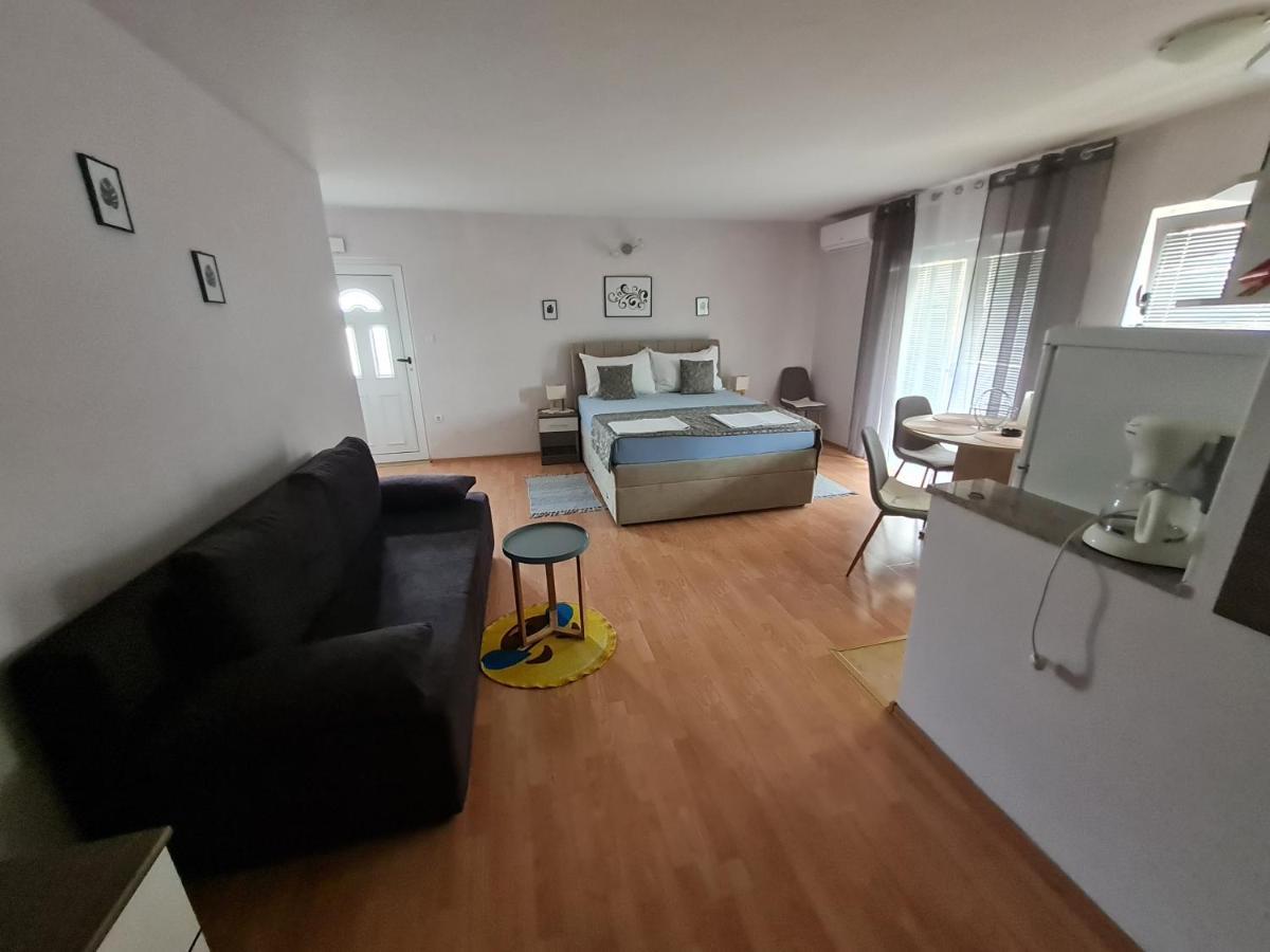 Apartments Bosnjak Sibenik Ngoại thất bức ảnh
